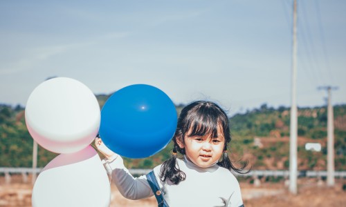 身上一挠一样是怎么回事网 - 身上一挠就起疙瘩怎么回事,身上一挠就红一片还痒